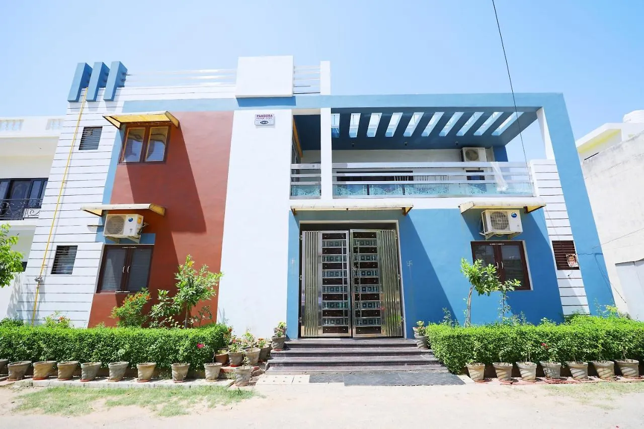 Boutique Indian Home Stay - Pandora Home Stay Agra  Homestay