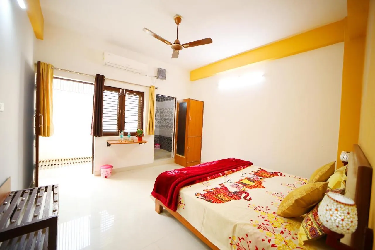 Boutique Indian Home Stay - Pandora Home Stay Agra  0*, Agra (Uttar Pradesh)