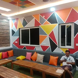  Хостел Bedweiser Backpackers